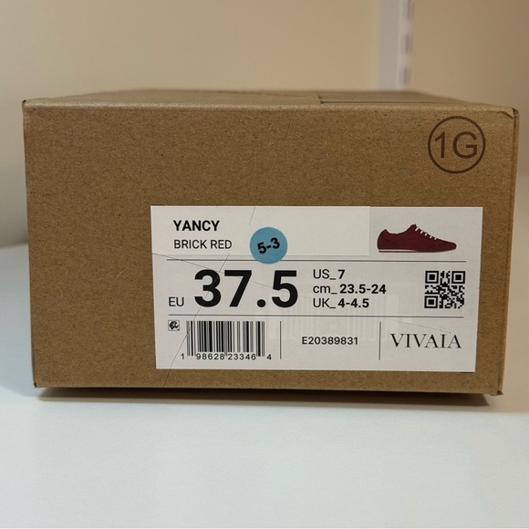 VIVAIA Women's Jogger Re-Nylon Sneakerina (Yancy) - Picture 7 of 7